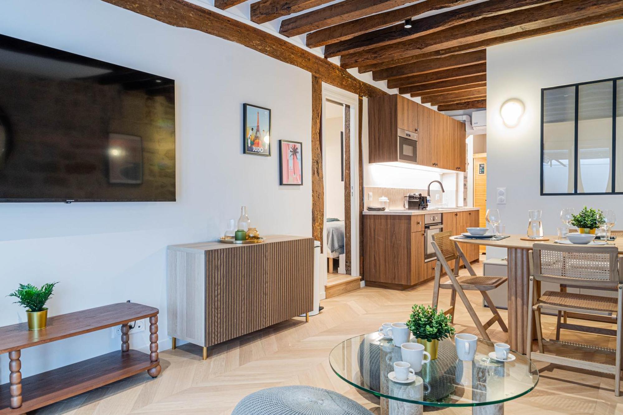 Lavie Maison Ac & Jacuzzi Parijs