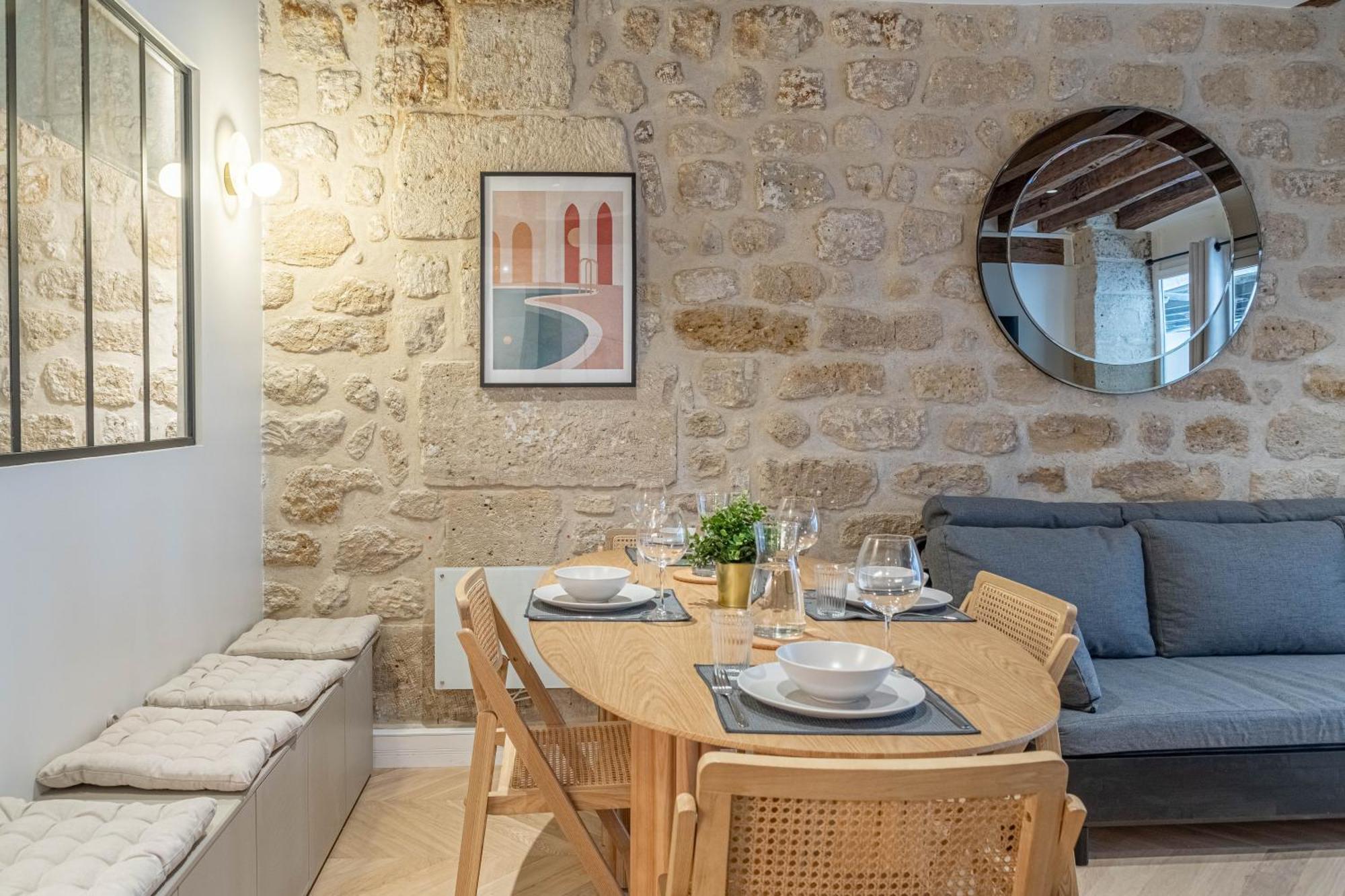 Appartement Lavie Maison Ac & Jacuzzi Parijs