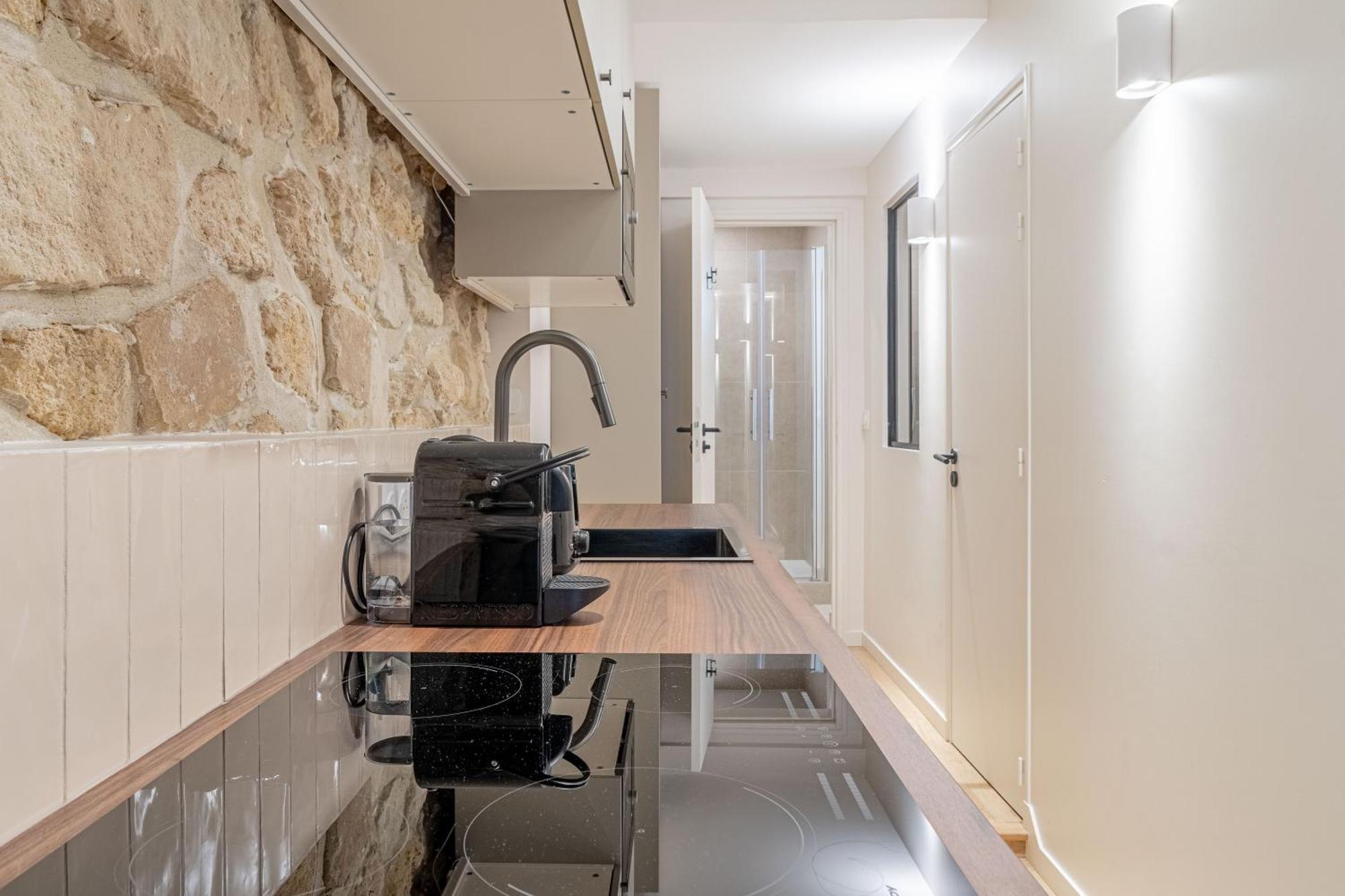 Lavie Maison Ac & Jacuzzi * Parijs