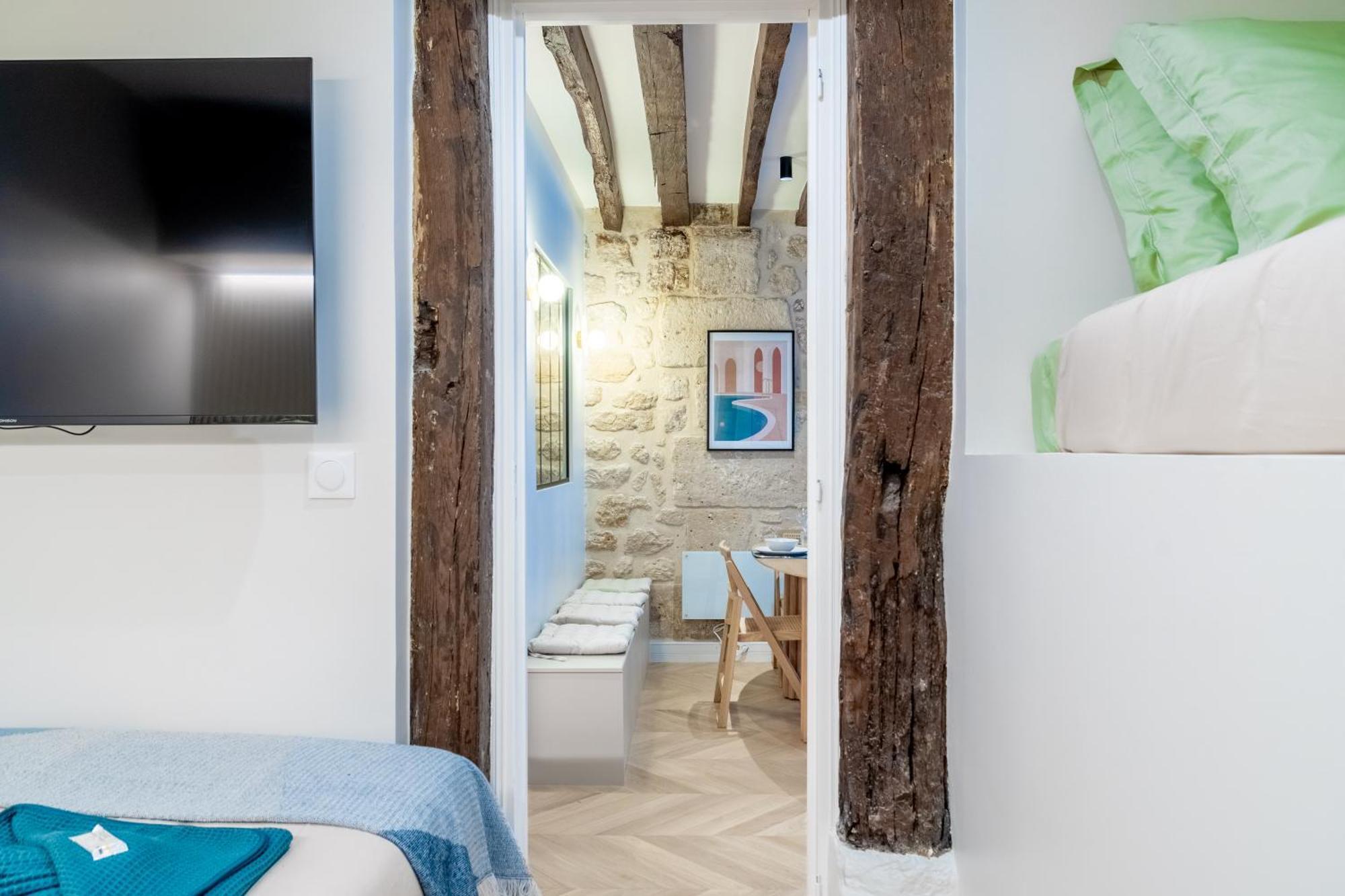 Lavie Maison Ac & Jacuzzi * Parijs